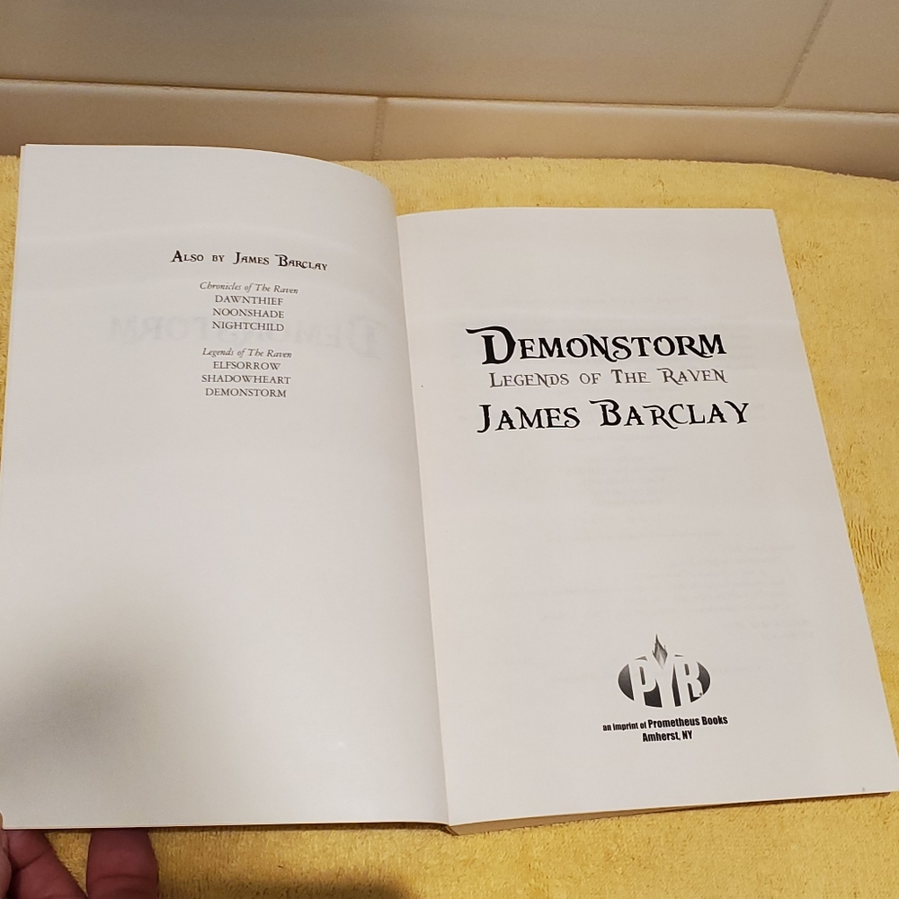 DEMONSTORM, by James Barclay - Picture 3 of 3